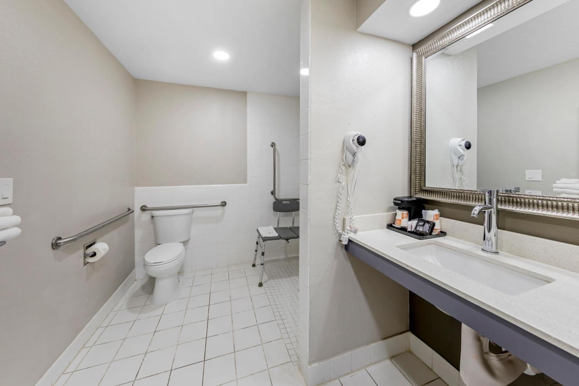 Quality Inn Kettleman City Near Hwy 41 Esterno foto
