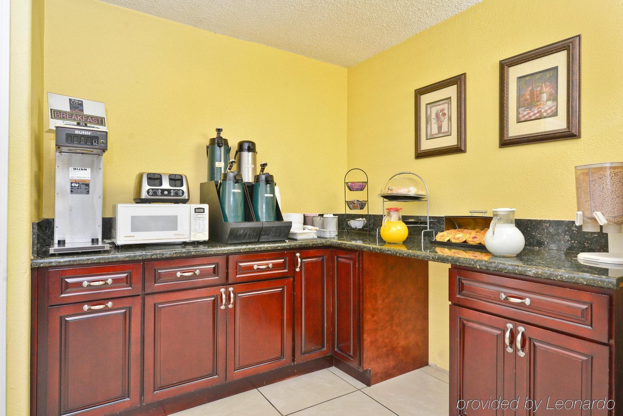 Quality Inn Kettleman City Near Hwy 41 Esterno foto