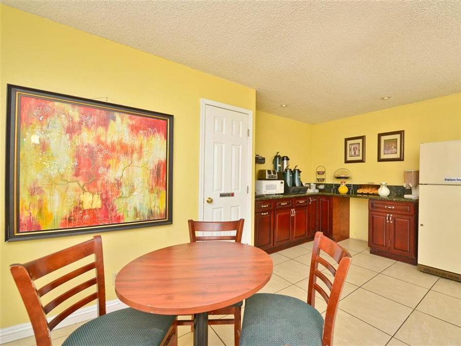 Quality Inn Kettleman City Near Hwy 41 Esterno foto